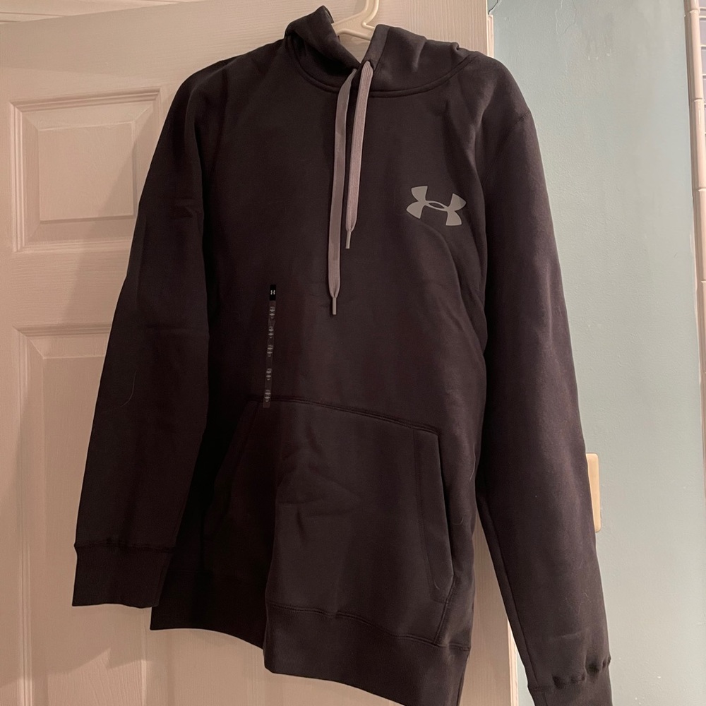 Under armour men’s sweatshirt